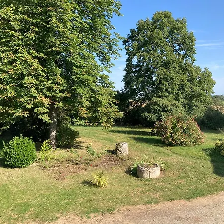 Maison De La Forge בית נופש Brugnens